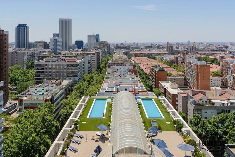 Apartamentos Charming Eurobuilding 2 Luxury