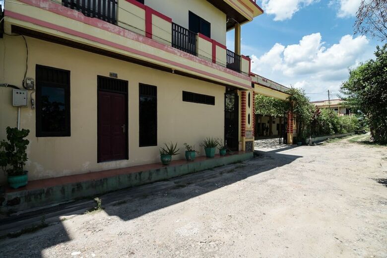Hotel Reddoorz Near Samarinda Square