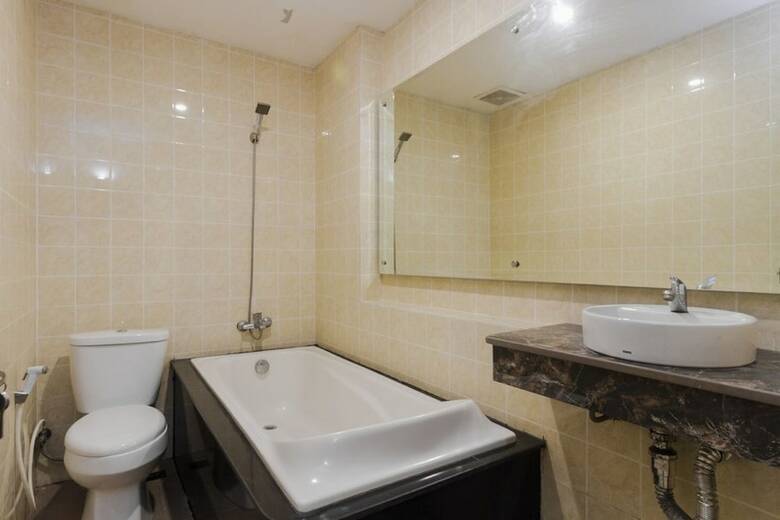 Hotel Reddoorz Plus @ Boulevard Panakkukang