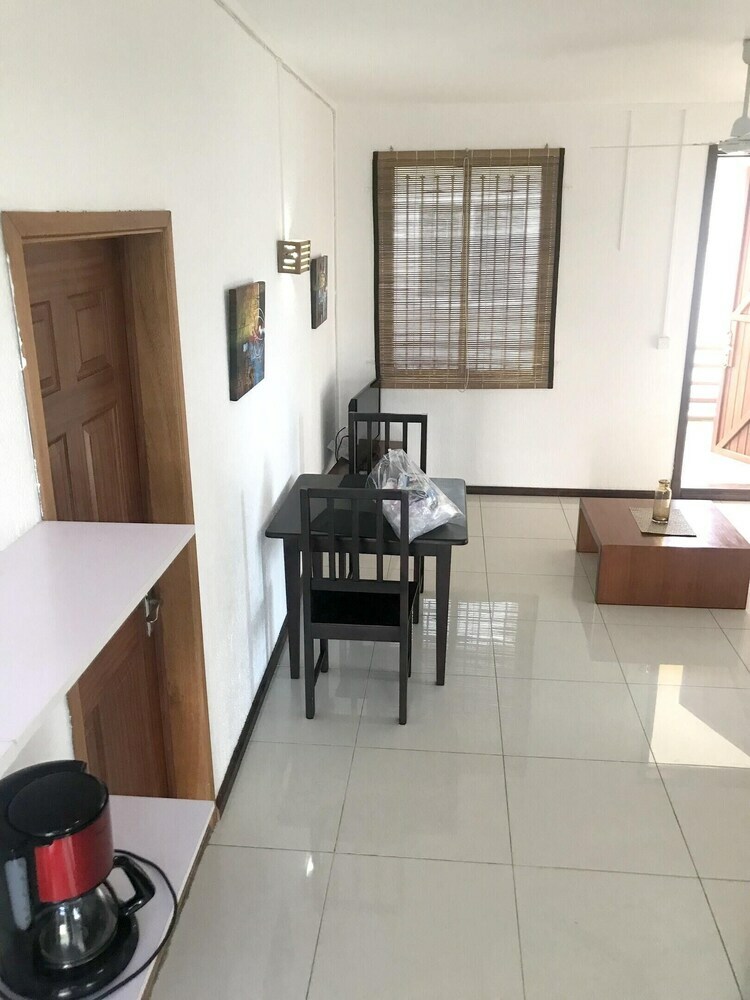 Apartment With One Bedroom In Pereybere, With Pool Access And Wifi