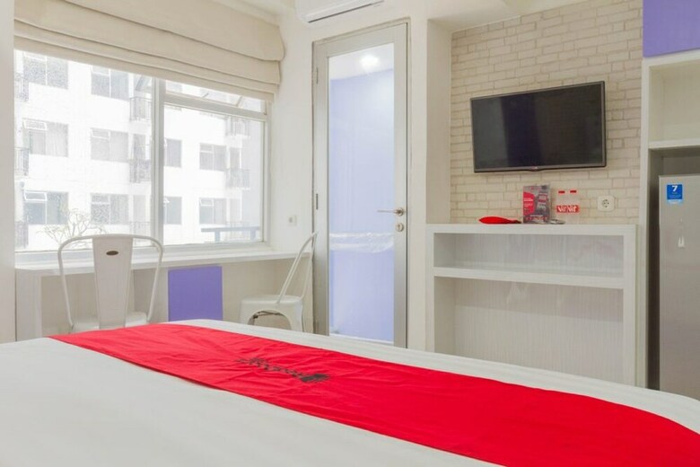 Hotel Reddoorz Apartment @ Jarrdin Cihampelas