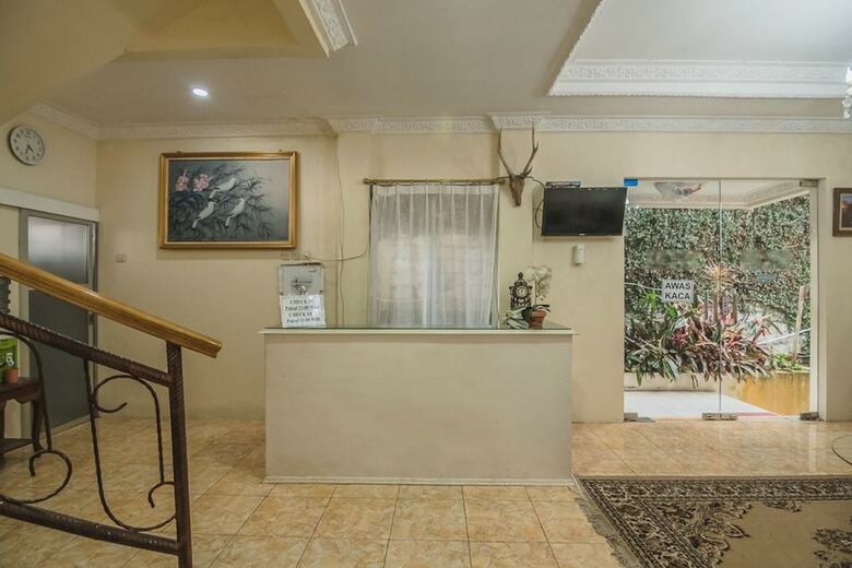 Hotel Reddoorz Near Kebun Raya Cibodas