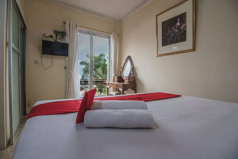 Hotel Reddoorz Near Kebun Raya Cibodas