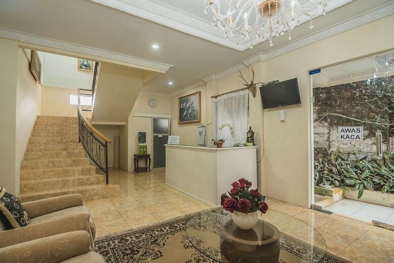 Hotel Reddoorz Near Kebun Raya Cibodas