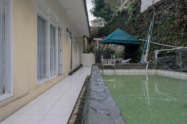 Hotel Reddoorz Near Kebun Raya Cibodas