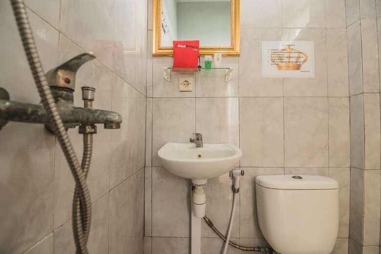 Hotel Reddoorz Near Kebun Raya Cibodas