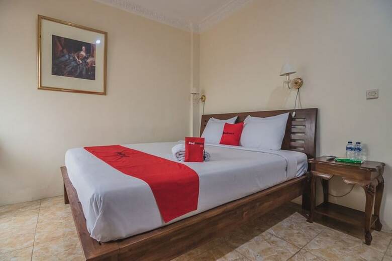 Hotel Reddoorz Near Kebun Raya Cibodas