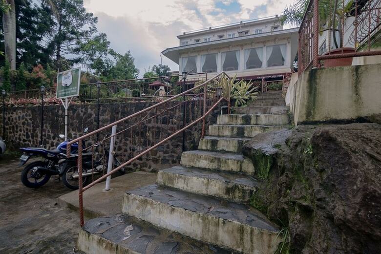 Hotel Reddoorz Near Kebun Raya Cibodas