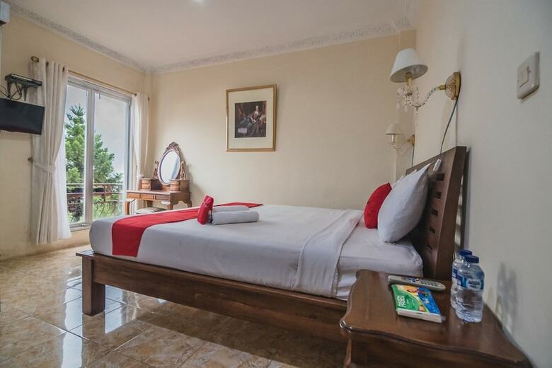 Hotel Reddoorz Near Kebun Raya Cibodas