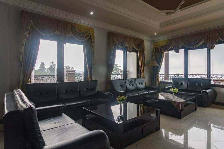 Hotel Reddoorz Syariah @ Cipanas