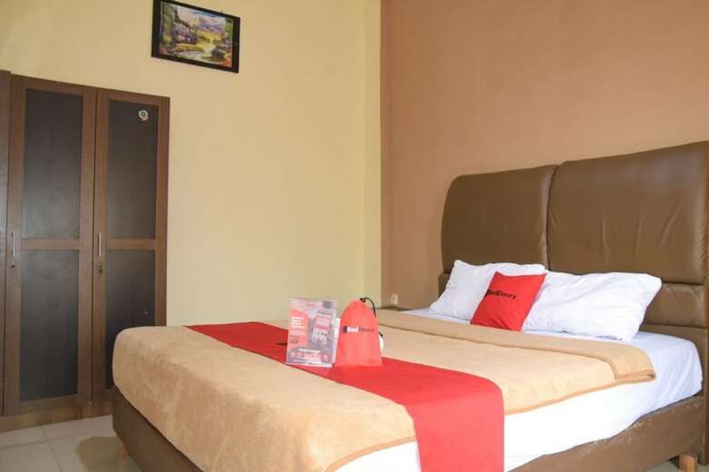 Hotel Reddoorz Near Rs Usu Medan