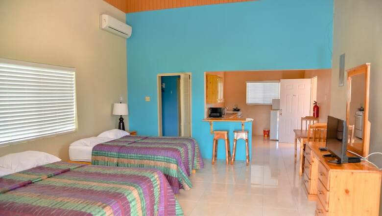 Sea View Apartments Negril