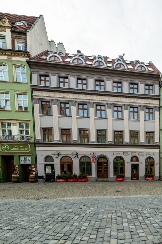 Abba Apartments