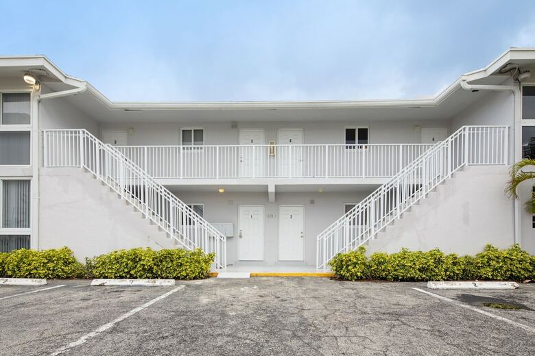 Apartamento Pompano Suites By The Beach
