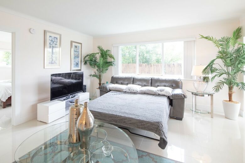 Apartamento Pompano Suites By The Beach