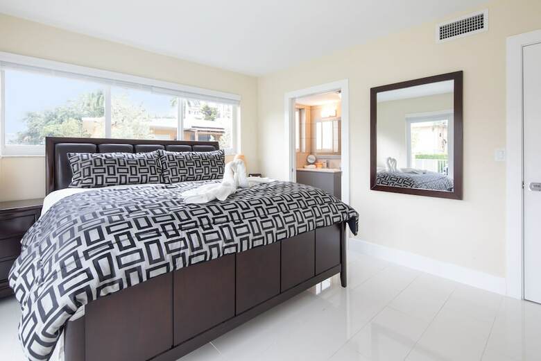 Apartamento Pompano Suites By The Beach