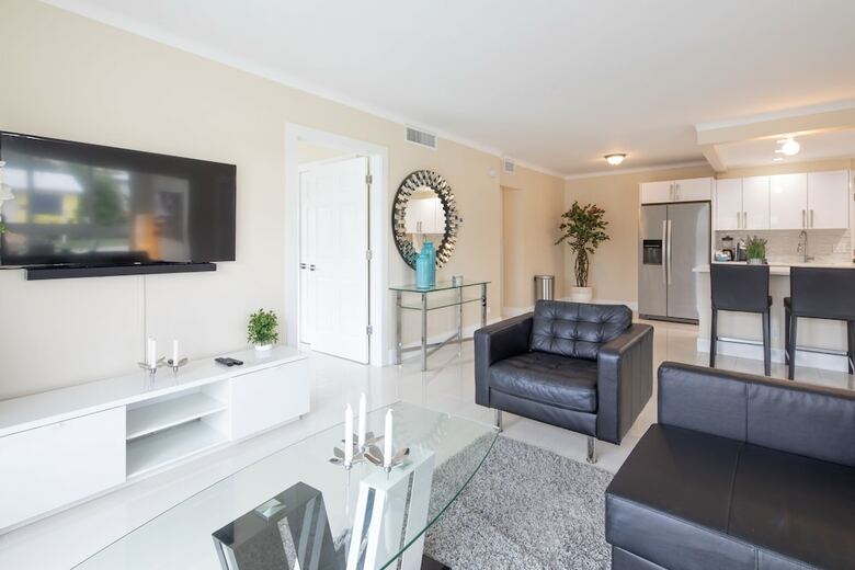 Apartamento Pompano Suites By The Beach