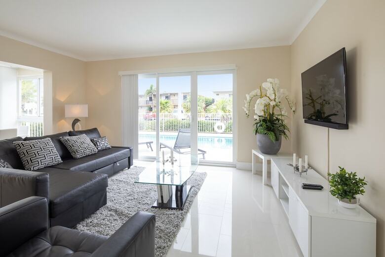 Apartamento Pompano Suites By The Beach