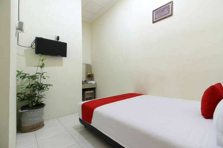 Hotel Reddoorz @ Jalan Damai 3
