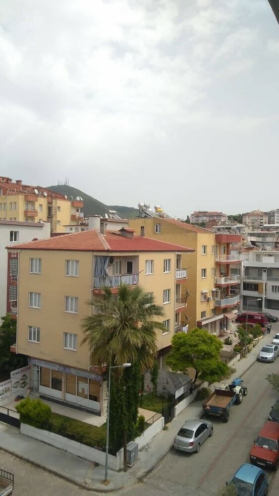 Ikarus Hotel