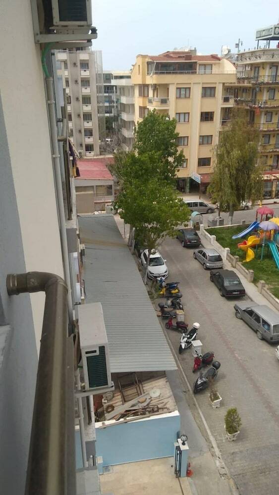 Ikarus Hotel
