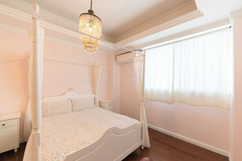 Hotel Little Flower House