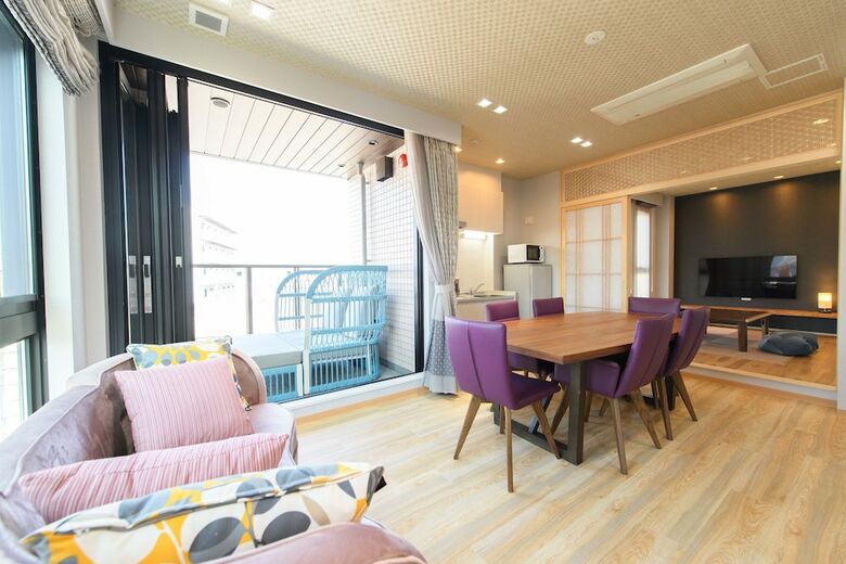 Apartamentos Sola Hotel