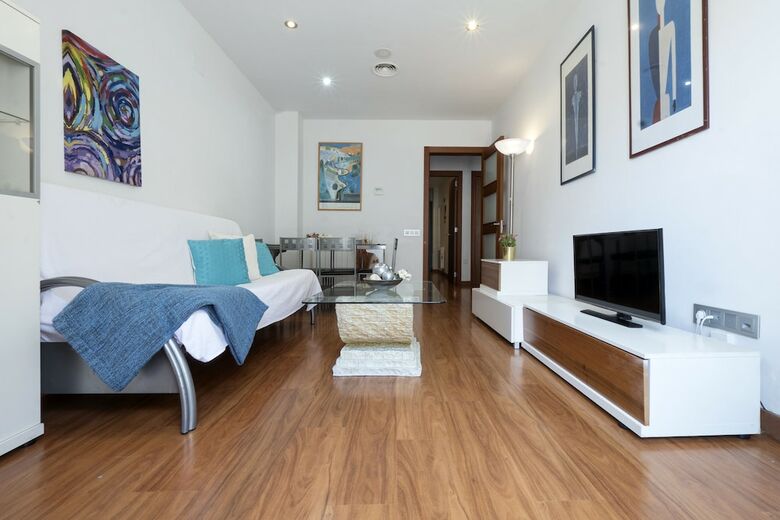 Apartamentos Pompeu Bajos