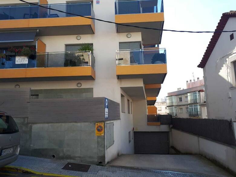 Apartamentos Pompeu Bajos
