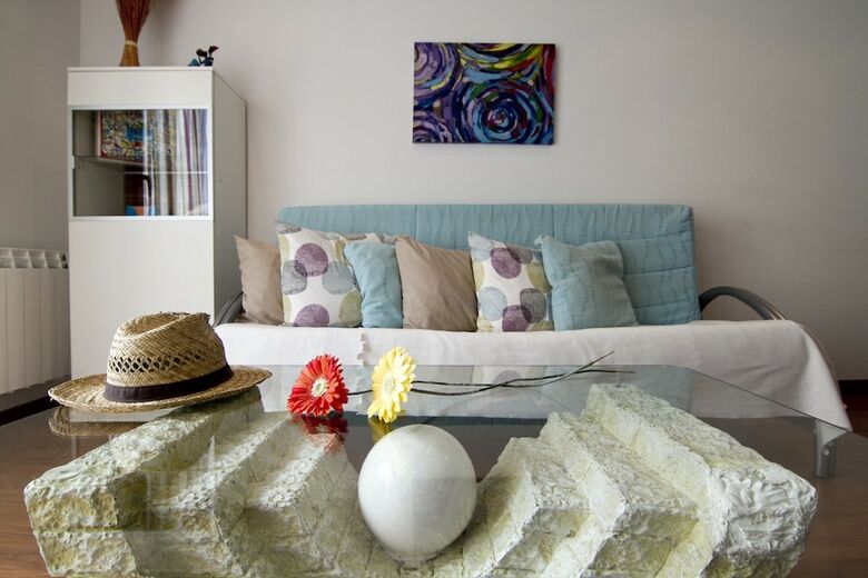 Apartamentos Pompeu Bajos