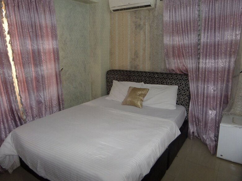 Hotel Green Royal Suites Annex
