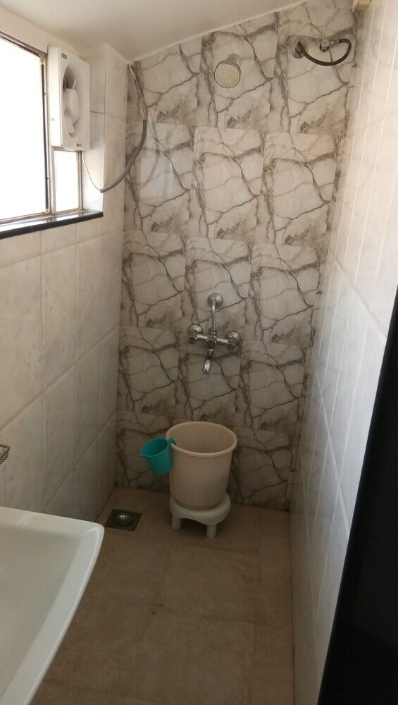 Hotel Krishna Royal Baga Residency