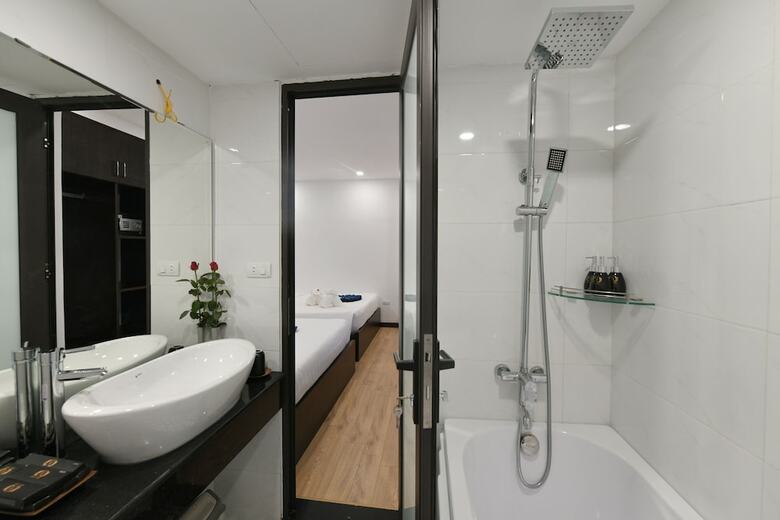 Hanoi Elpis Central Hotel