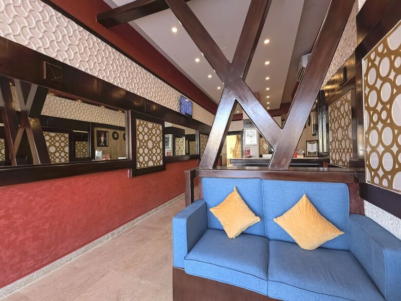 Hotel Star Emirates Royal