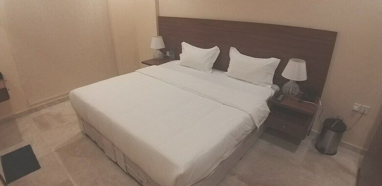 Hotel Star Emirates Royal