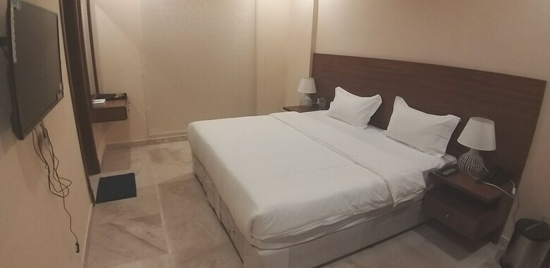 Hotel Star Emirates Royal