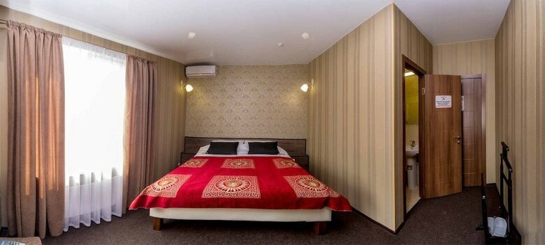 Hotel Shlyapa