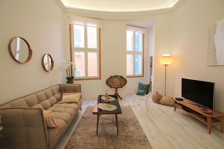 Apartamentos Happy Few - Le Senat
