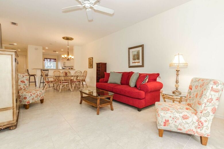 14543 Abaco Lakes Dr #104