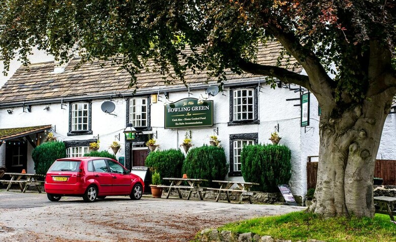 Posada Ye Olde Bowling Green