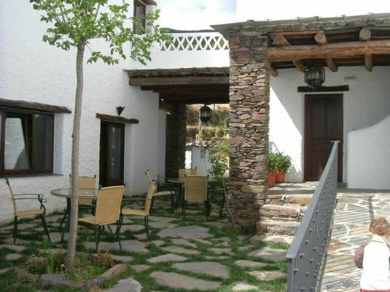 Hotel Maraved�