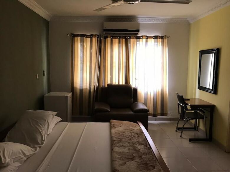 Hotel Mace Lodge