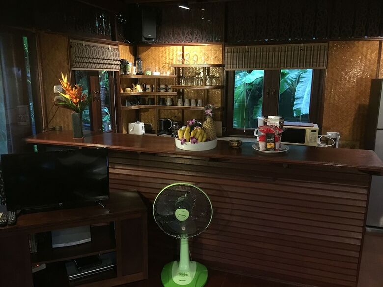 Hotel Petchpailin Resort