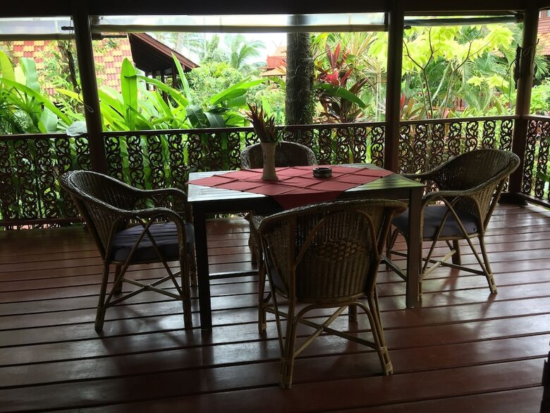 Hotel Petchpailin Resort
