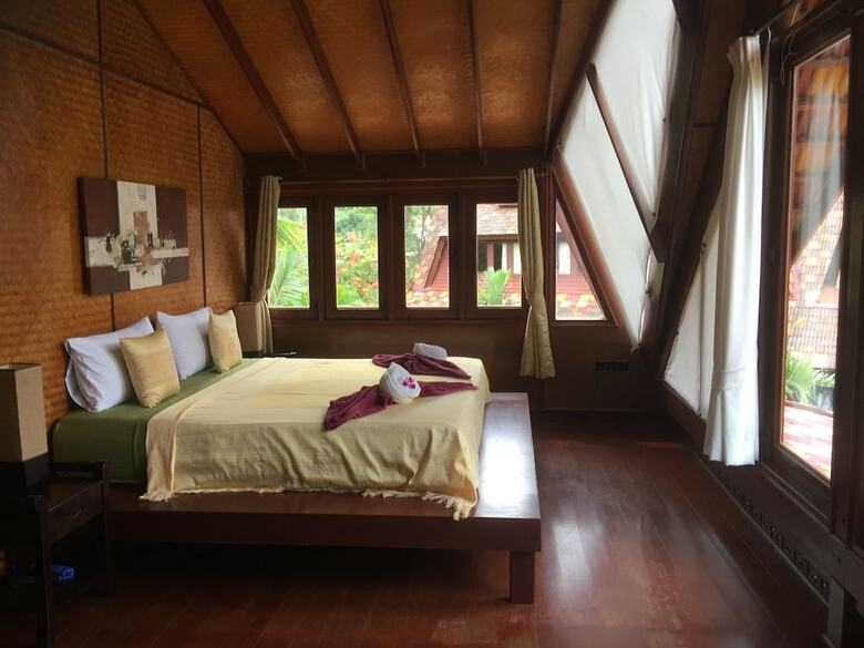 Hotel Petchpailin Resort