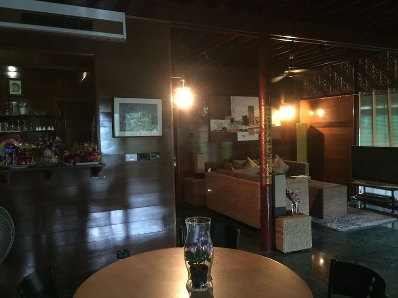 Hotel Petchpailin Resort