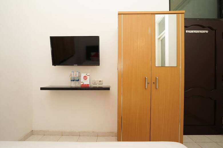 Hostal Oyo 485 Marcello Residence