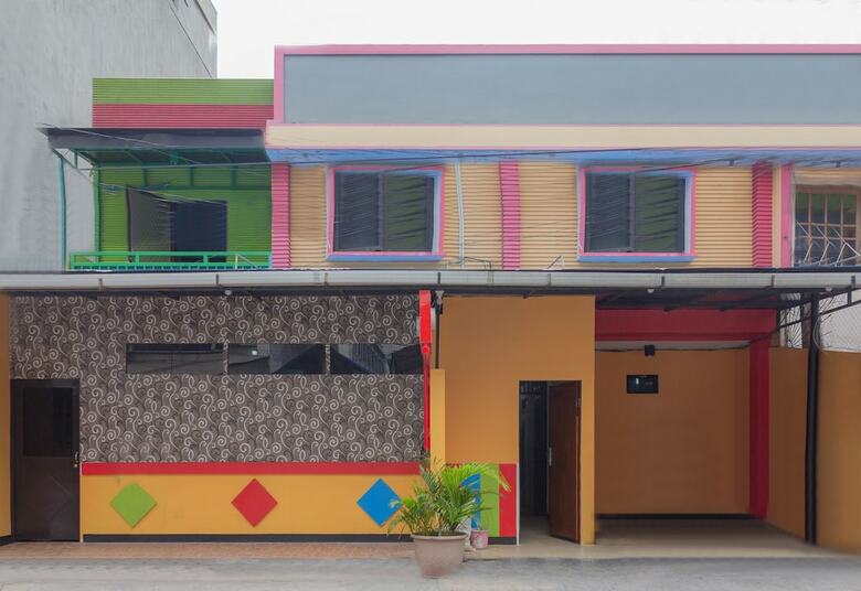 Hotel Oyo 649 K68 Residence