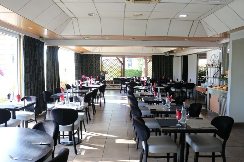Hotel H�tel Restaurant Cl�ment Ader