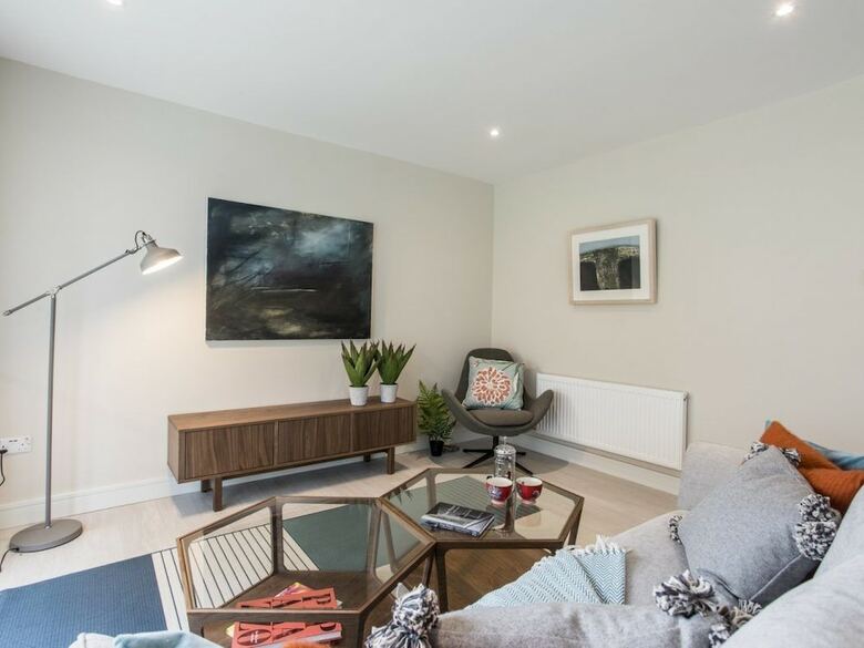The Mary Robinson Suite - Hiphipstay